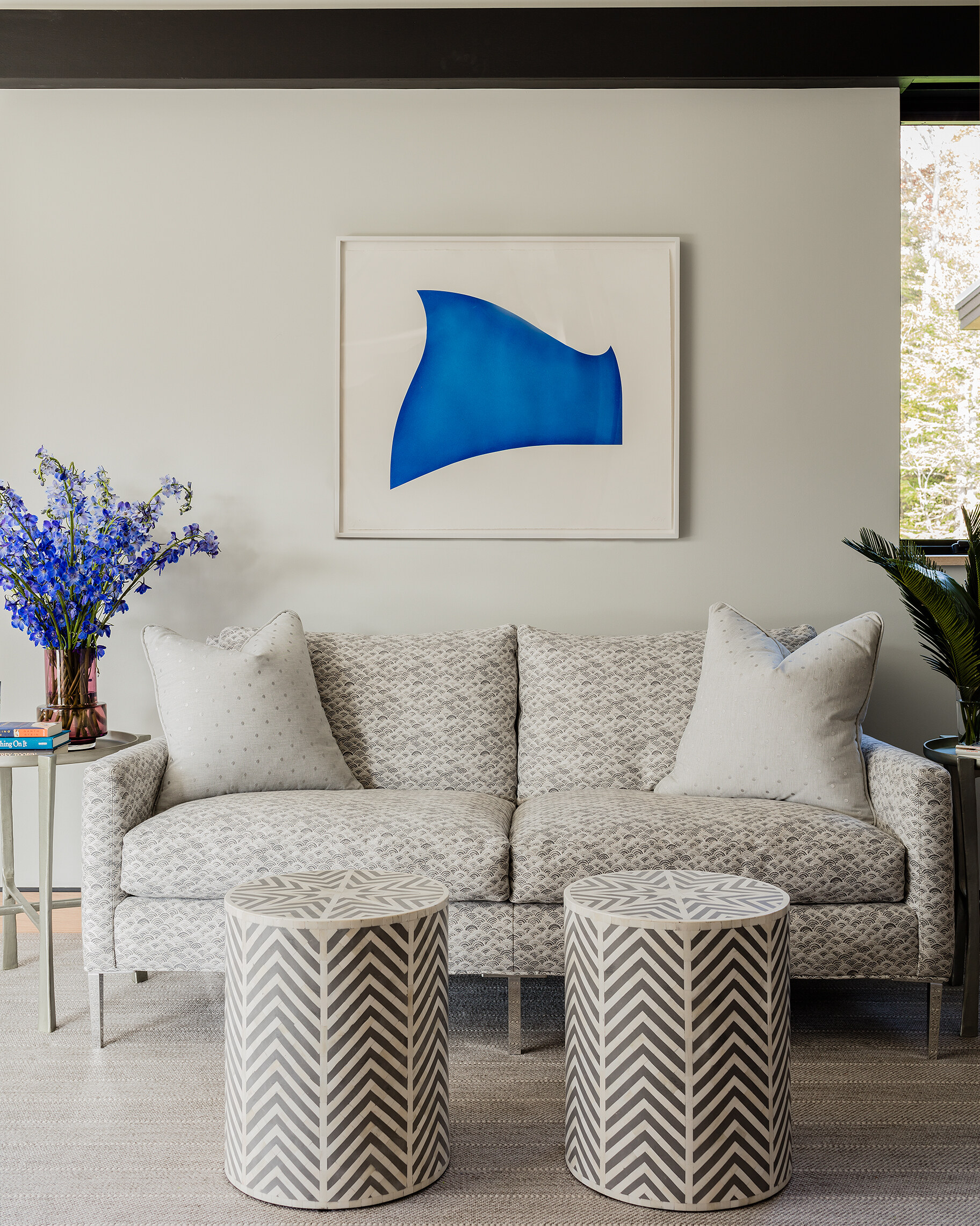 Architect: Austin Design, Architect, Scope: Interior Design + Construction, Photography by Michael J. Lee